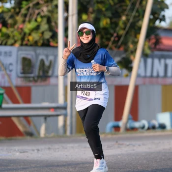 Runner Photo 3504319