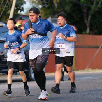 Runner Photo 3504338