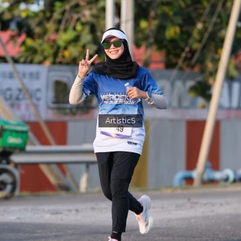 Runner Photo 3504362
