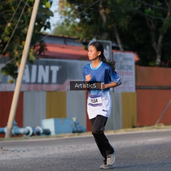 Runner Photo 3504365