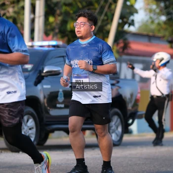 Runner Photo 3504386