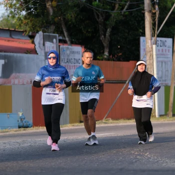 Runner Photo 3504399