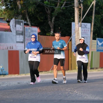 Runner Photo 3504421