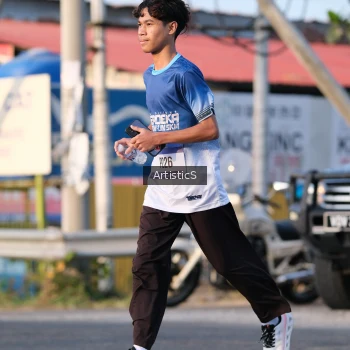 Runner Photo 3504433