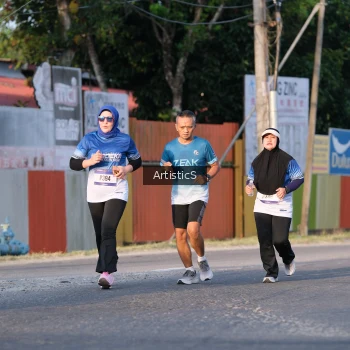 Runner Photo 3504483
