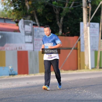 Runner Photo 3504492