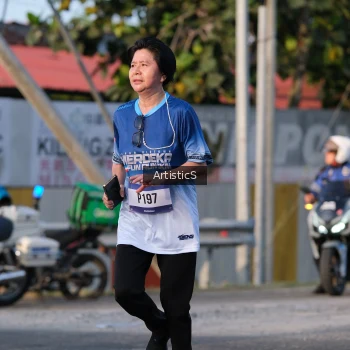 Runner Photo 3504524