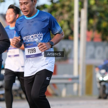 Runner Photo 3504560