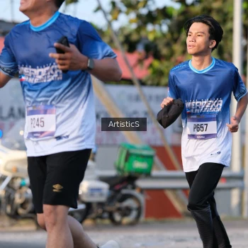 Runner Photo 3504567