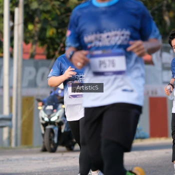 Runner Photo 3504596