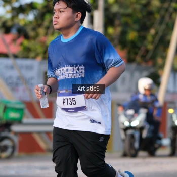 Runner Photo 3504606
