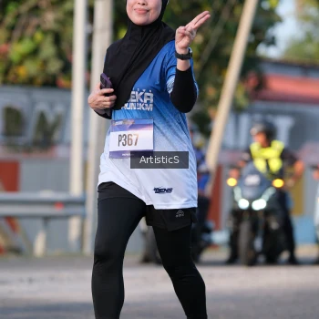 Runner Photo 3504655