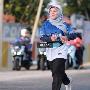 Runner Photo 3504674