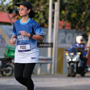 Runner Photo 3504681
