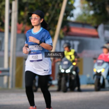 Runner Photo 3504700