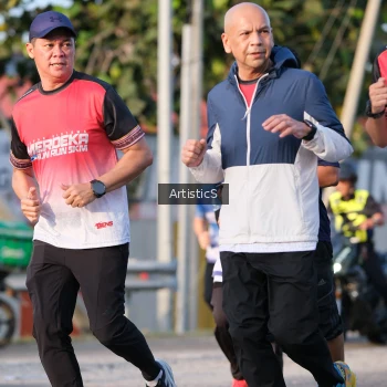 Runner Photo 3504720
