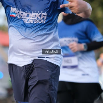 Runner Photo 3504733