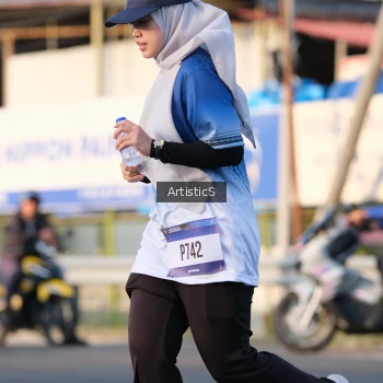 Runner Photo 3504742