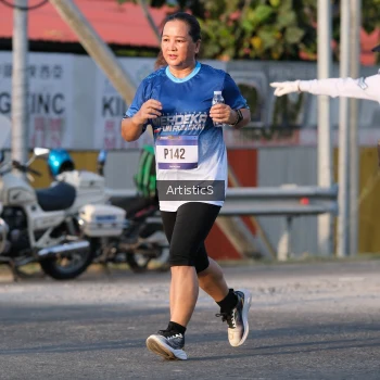 Runner Photo 3504780