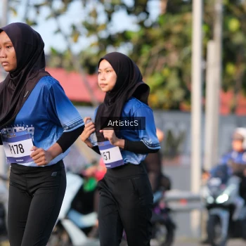 Runner Photo 3504789