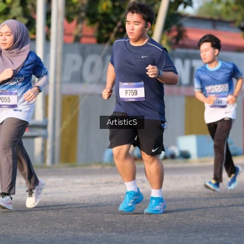 Runner Photo 3504800