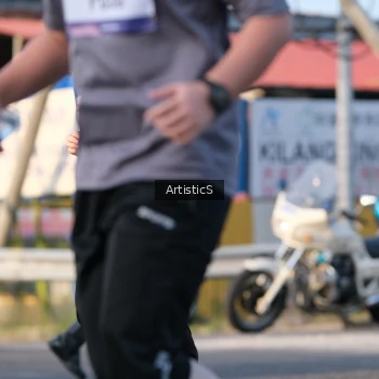 Runner Photo 3504812