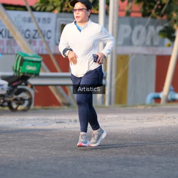 Runner Photo 3504814