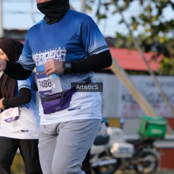 Runner Photo 3504818