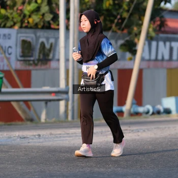 Runner Photo 3504825