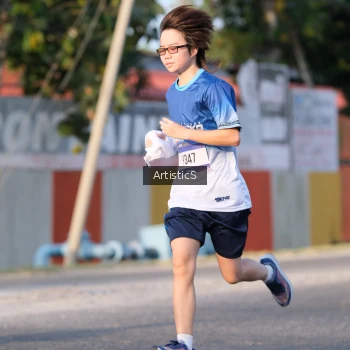 Runner Photo 3504873