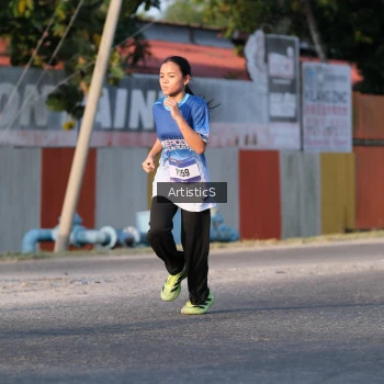 Runner Photo 3504917