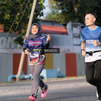Runner Photo 3504949