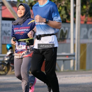 Runner Photo 3504954