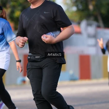 Runner Photo 3504971