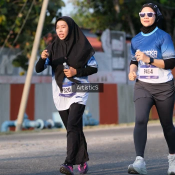 Runner Photo 3504974
