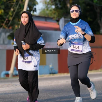 Runner Photo 3504977