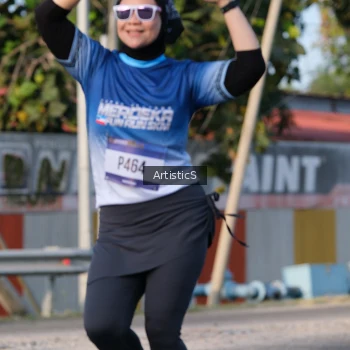 Runner Photo 3504985