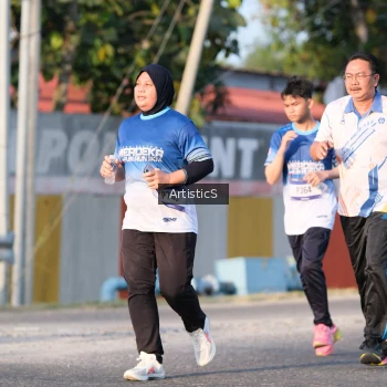 Runner Photo 3504989
