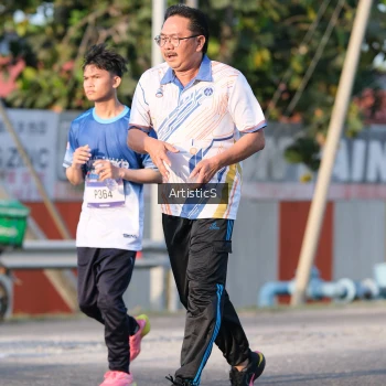 Runner Photo 3504994