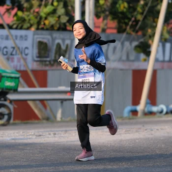 Runner Photo 3505001