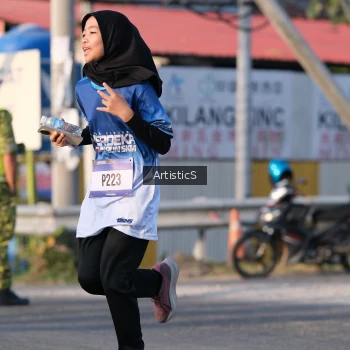 Runner Photo 3505017