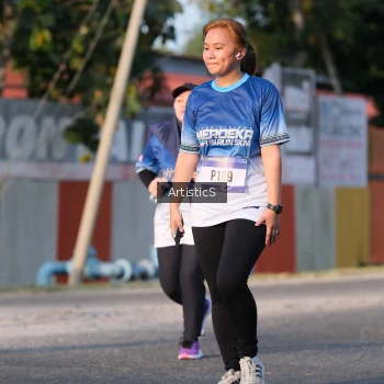 Runner Photo 3505018