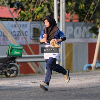 Runner Photo 3505019