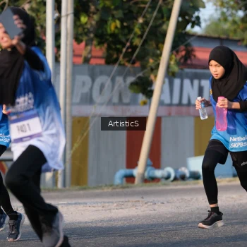 Runner Photo 3505020