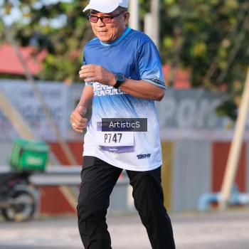 Runner Photo 3505035