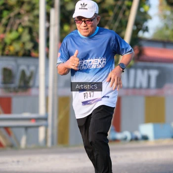 Runner Photo 3505036