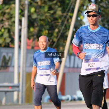 Runner Photo 3505049