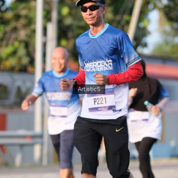 Runner Photo 3505052