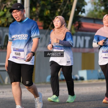Runner Photo 3505073