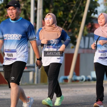 Runner Photo 3505076